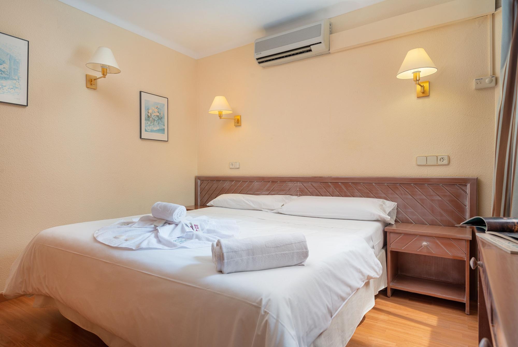 Apartamentos Carlos V Alcúdia Extérieur photo